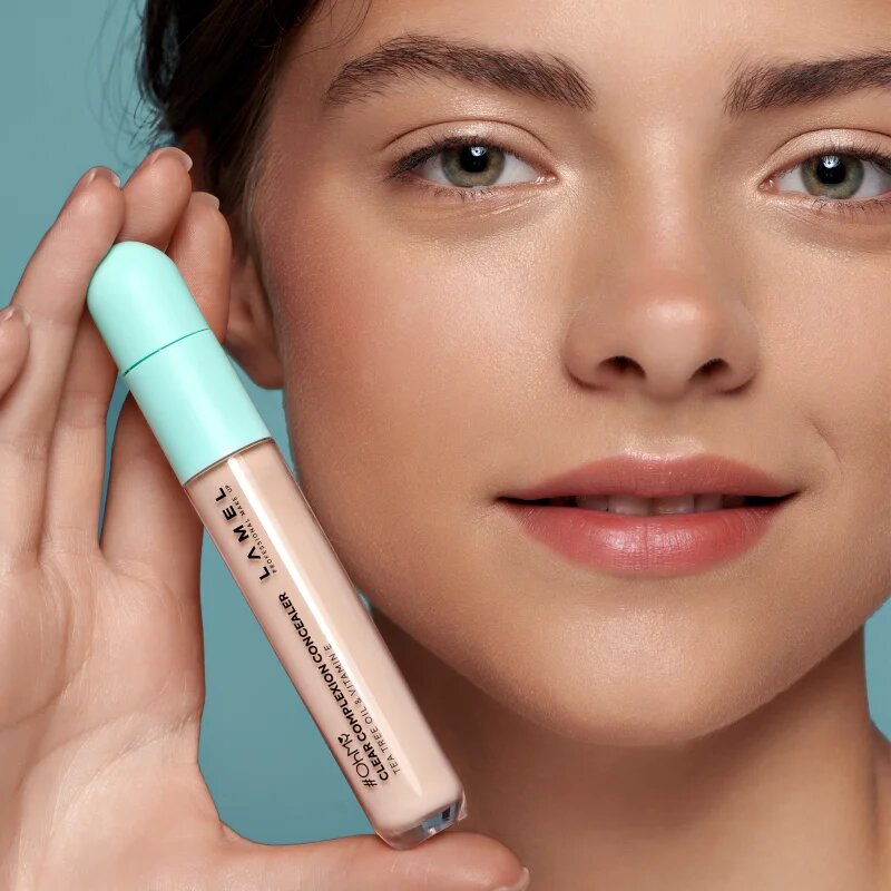 LAMEL OhMy Clear Face коректор с апликатор цвят 401 7 мл.