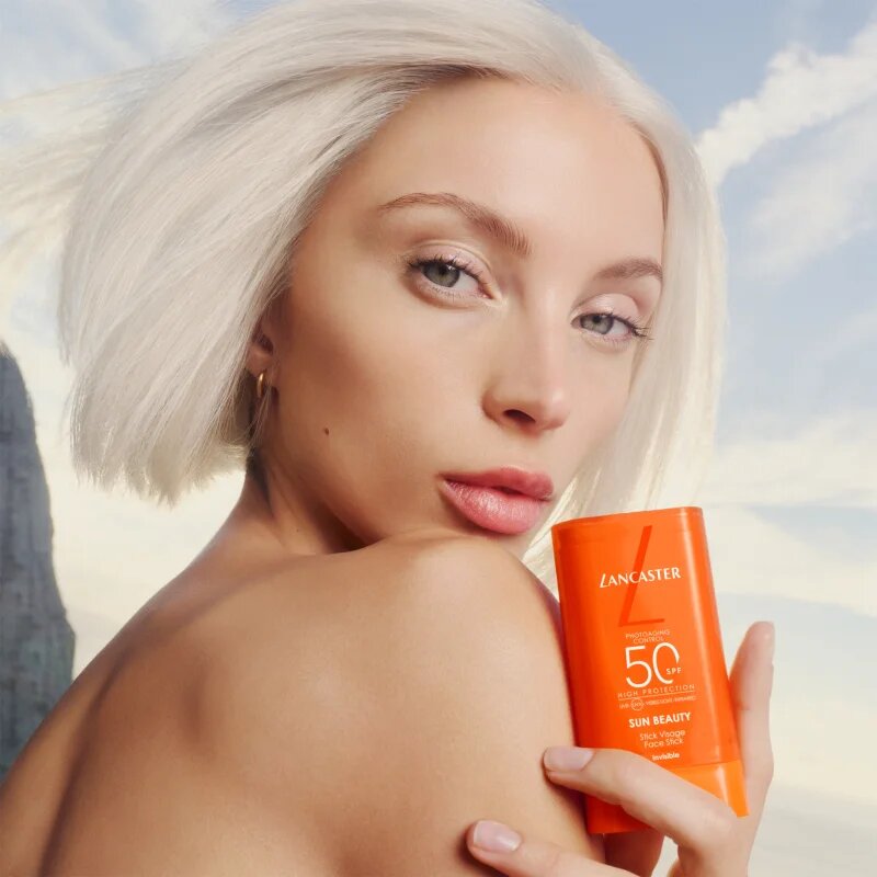 Lancaster Sun Beauty Face Stick слънцезащитен крем в стик на лицето и шията SPF 50 19 гр.