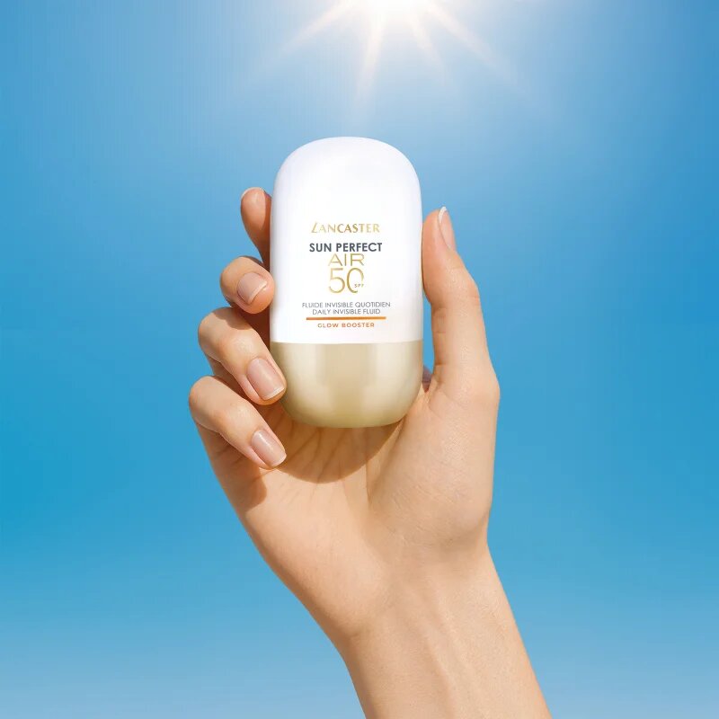 Lancaster Sun Perfect Air 50 Glow Booster ултра лек защитен флуид за уморена кожа SPF 50 40 мл.