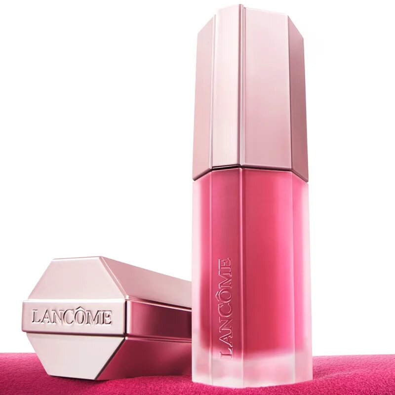 Lancôme Lip Idôle CuddleBlur™ Matte Velvet Lip Cream попълващ балсам за устни с матиращ ефект цвят 23 Cozy Berry 8.5 мл.