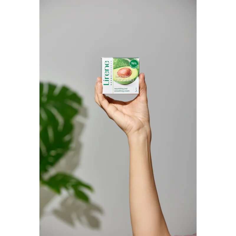 Lirene Hydration & Nourishment Smoothing Avocado Хидратиране на чувствителната кожа с авокадо 50 мл.