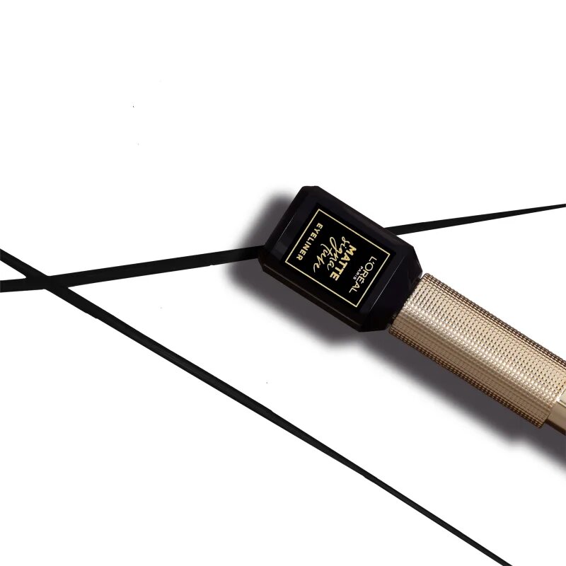 L’Oréal Paris Infaillible Grip 24h течни очни линии цвят 01 Black Signature 3 мл.