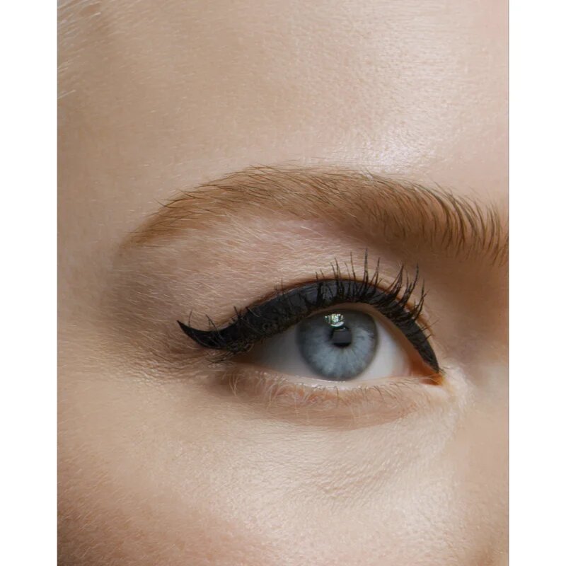 L’Oréal Paris Infaillible Grip 24h течни очни линии цвят 01 Black Signature 3 мл.