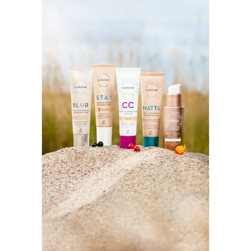 Lumene Matte Oil-Control матиращ фон дьо тен SPF 20 цвят 00 Ultra Light 30 мл.