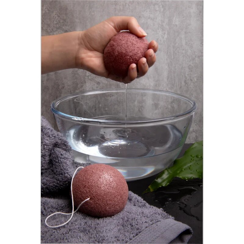Luvia Cosmetics Konjac Sponge Red Clay гъба от конджак за перфектно почистена кожа 3 бр.