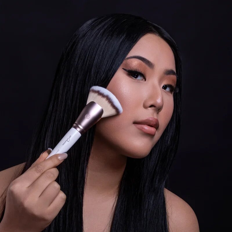 Luvia Cosmetics Prime Countour Prime Contour четка за контури 1 бр.