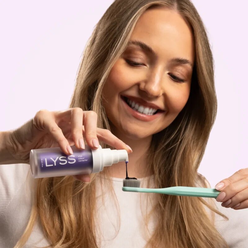 LYSS V34 коректор за избелване 30 мл.