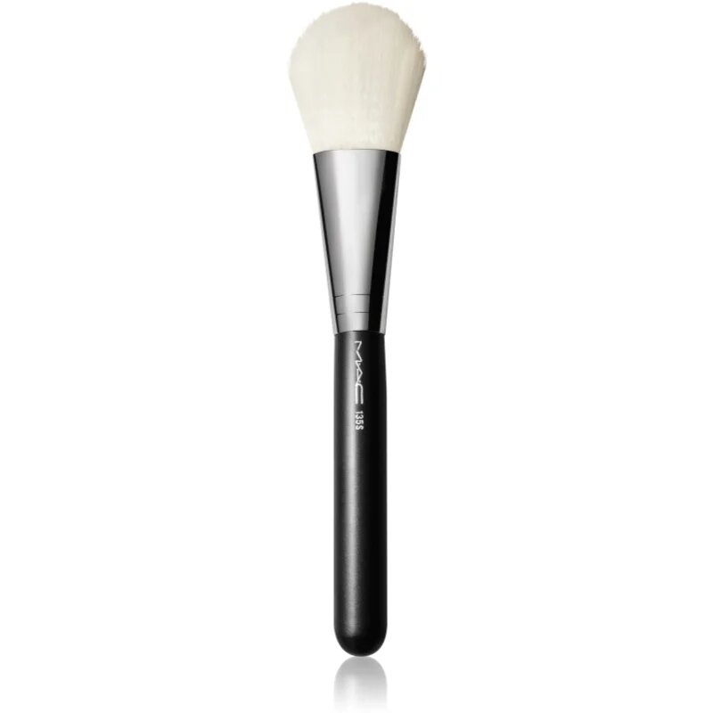 MAC Cosmetics Brush 135S Large Flat Powder овална четка за пудра 1 бр.