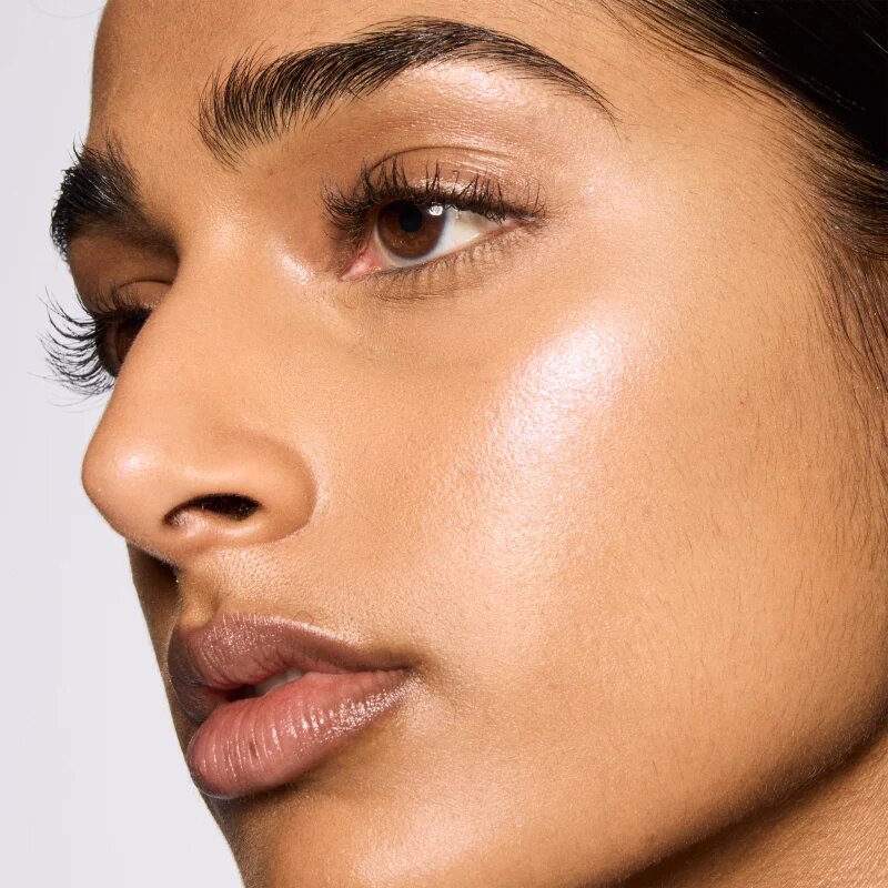 MAC Cosmetics Glow Play Bouncy Highlighter озарител цвят Sky Kissed 7.5 гр.