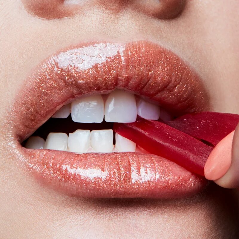 MAC Cosmetics Lipglass блясък за устни цвят Oh Baby 31 мл.
