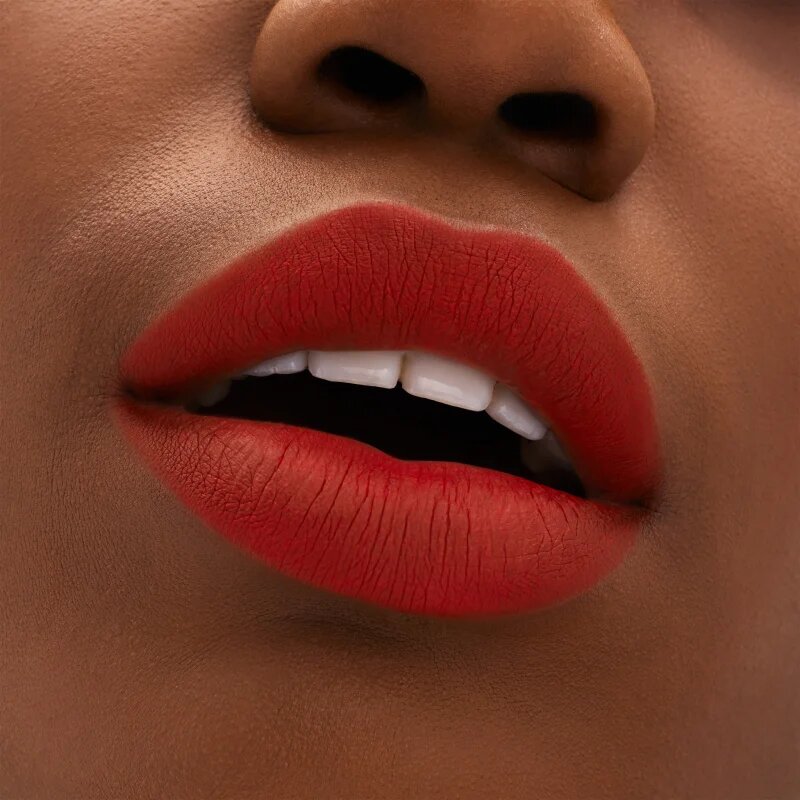 MAC Cosmetics Locked Kiss 24h Lipstick дълготрайно червило с матиращ ефект цвят Gutsy 18 гр.