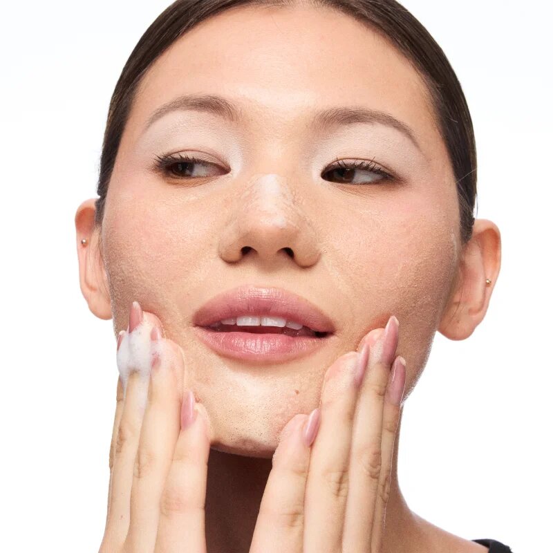 MAC Cosmetics Major Foamo Jelly Cleanser почистващ и премахващ грима гел 50 мл.