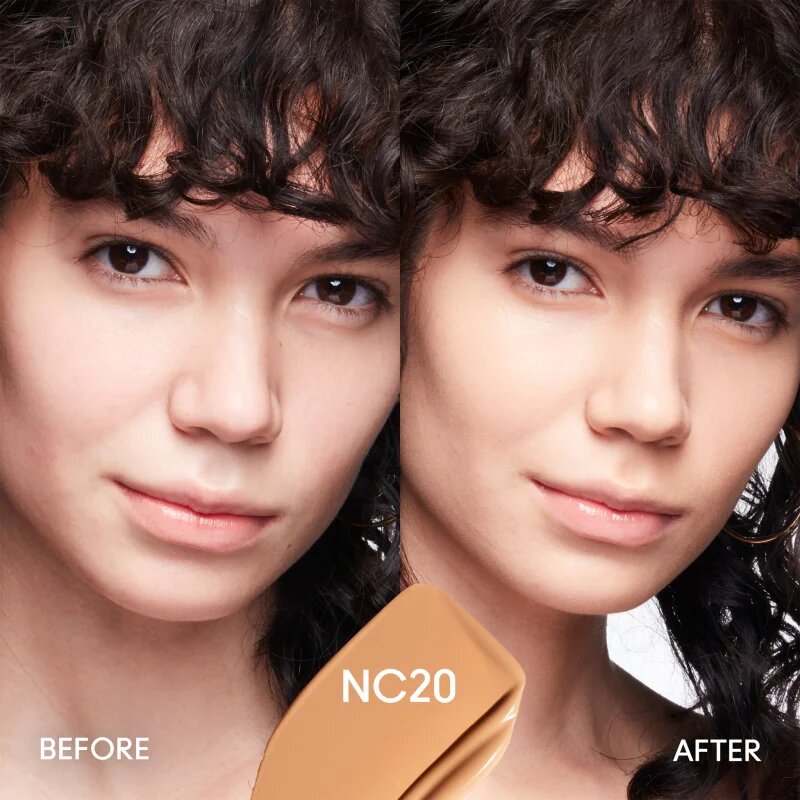 MAC Cosmetics Mini Studio Fix Fluid SPF 15 24HR Matte Foundation + Oil Control матиращ фон дьо тен SPF 15 цвят NC20 15 мл.