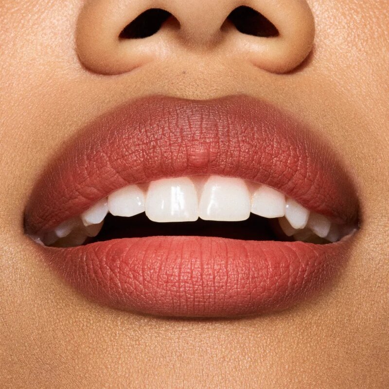 MAC Cosmetics Powder Kiss Hazy Matte матиращо червило цвят Devoted To Chili 3.5 гр.