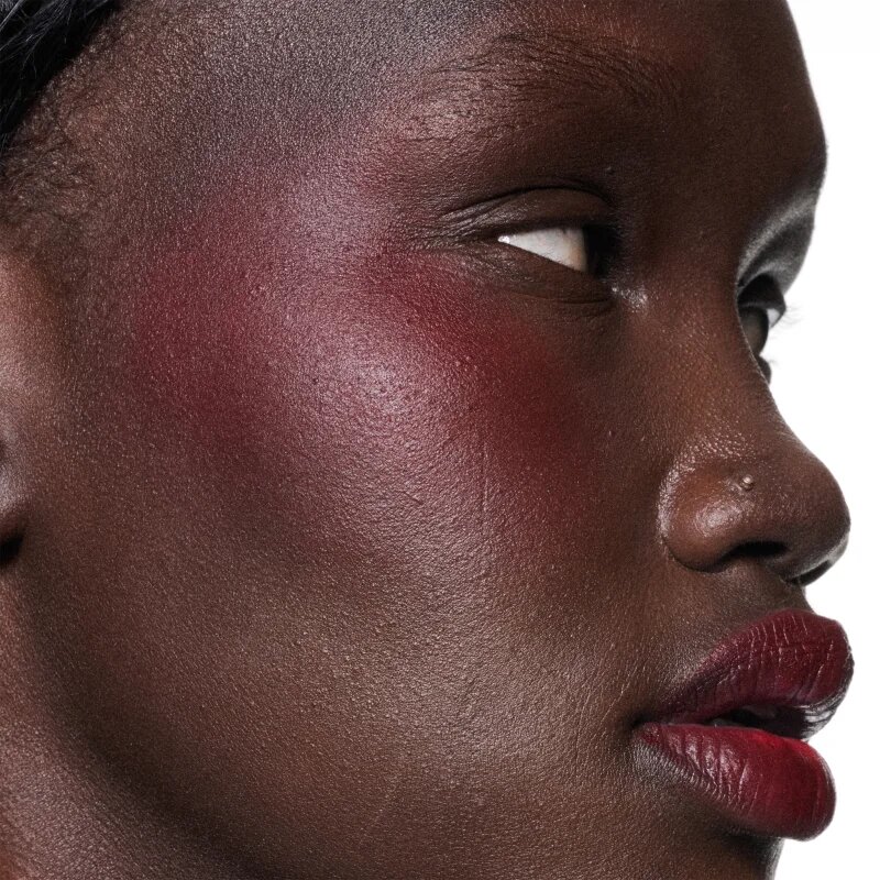 MAC Cosmetics Powder Kiss Lip + Cheek Mousse мултифункционален грим за устни и скули цвят M·A·CSmash 5 мл.