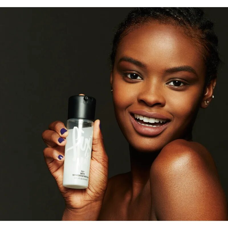 MAC Cosmetics Prep + Prime Fix+ Mattifiying Mist матиращ и фиксиращ спрей върху фон дьо тен 100 мл.