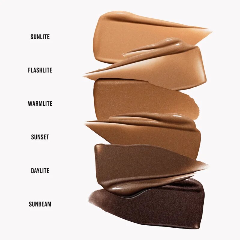 MAC Cosmetics Strobe Beam Bronzelighter течен бронзант с озаряващ ефект цвят Warmlite 4.3 мл.