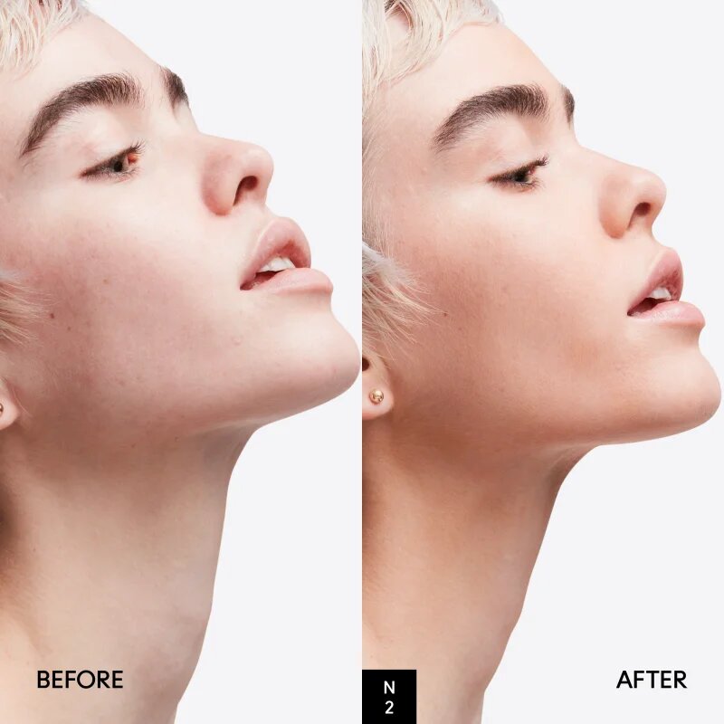 MAC Cosmetics Studio Radiance Face and Body Radiant Sheer Foundation лек фон дьо тен за лице и тяло цвят N2 50 мл.