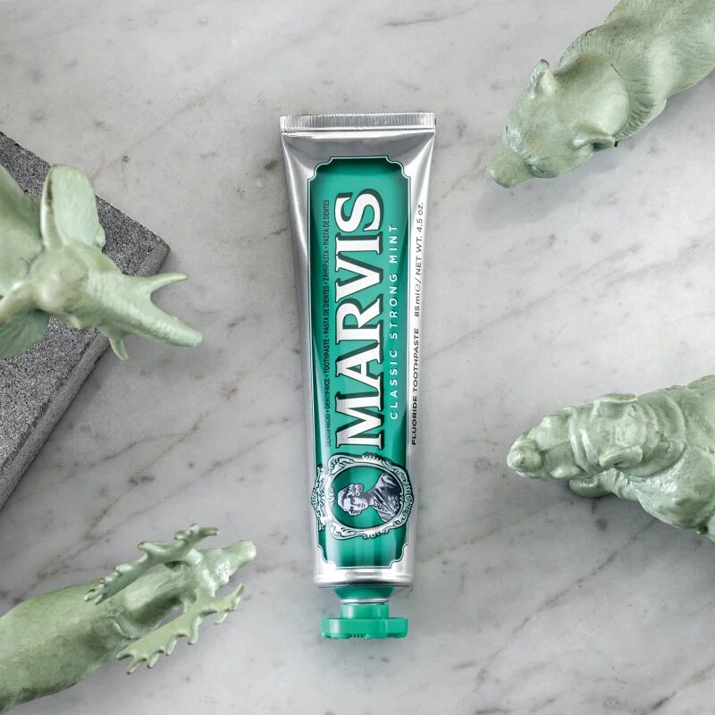 Marvis The Mints Classic Strong паста за зъби вкус Mint 85 мл.
