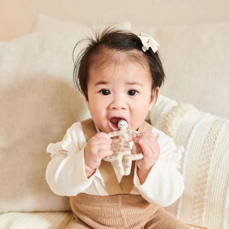 Matchstick Monkey Animal Teether & Muslin Giraffe подаръчен комплект за деца