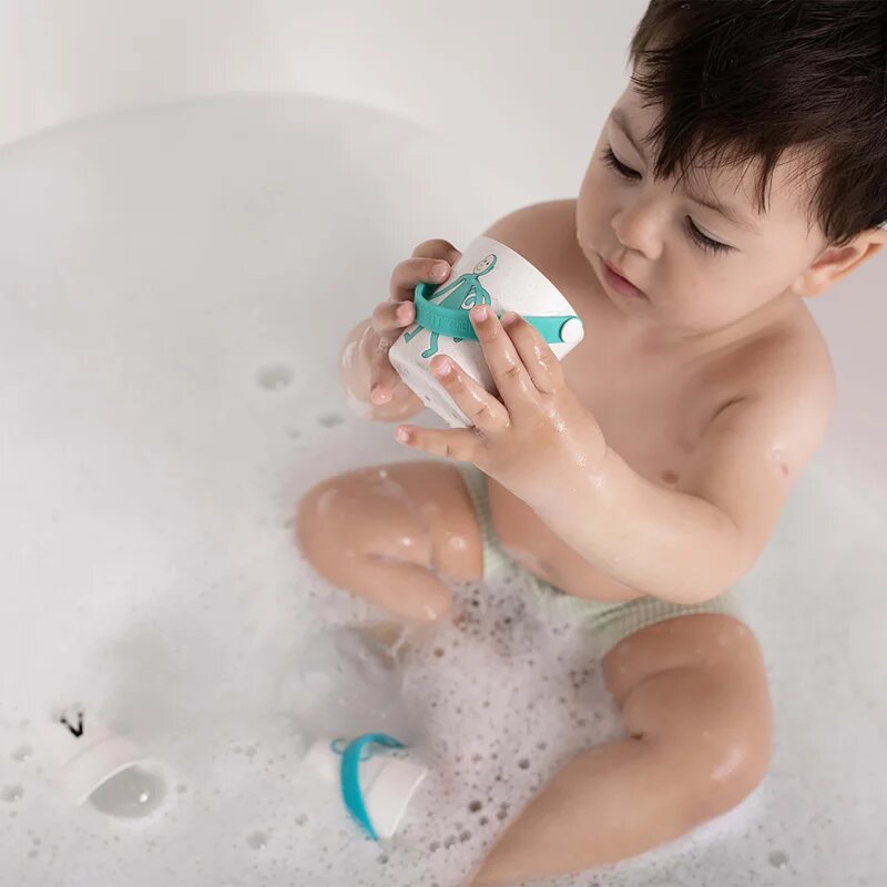 Matchstick Monkey Endless Bathtime Fun Bucket Set играчка за вода 1 бр.