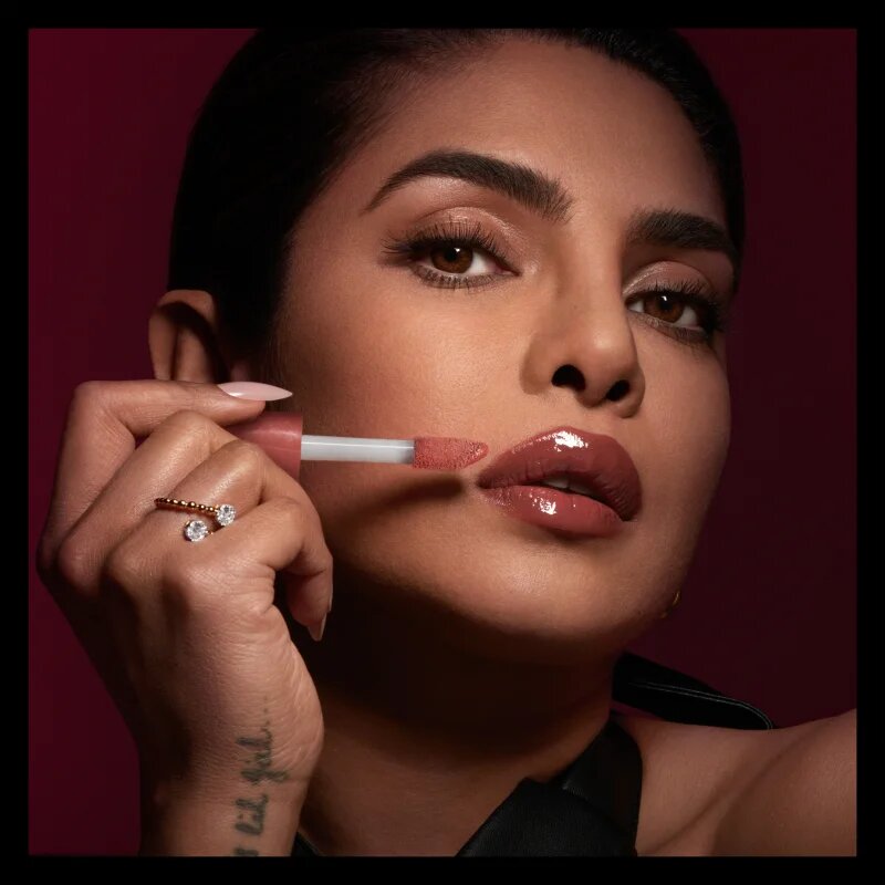 Max Factor 2000 Calorie Lip Glaze блясък за устни за по-голям обем цвят 60 Favorite Song 4.4 мл.