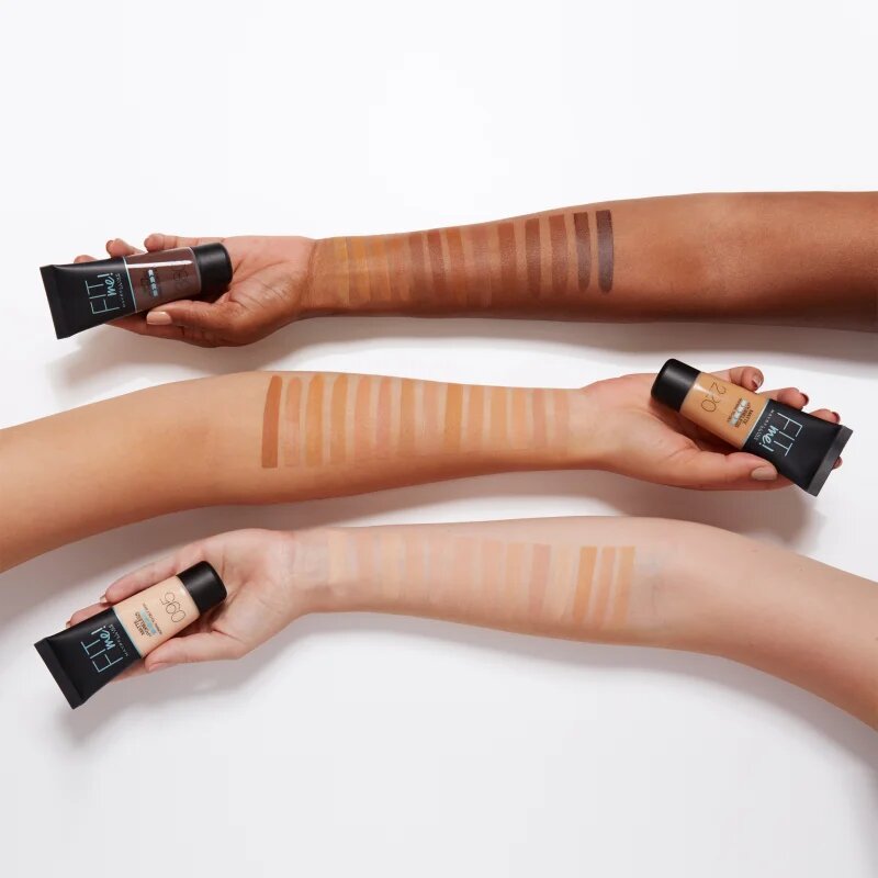 MAYBELLINE NEW YORK Fit Me! Matte+Poreless матиращ фон дьо тен за нормална към мазна кожа цвят 105 Natural Ivory 30 мл.