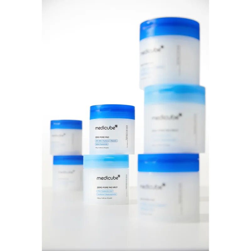 Medicube Zero Pore Pad Mild ексфолиращи тампони за лице за чувствителна кожа на лицето 70 бр.