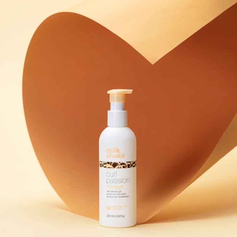 milk_shake® Curl Passion гел за фиксиране и оформяне 200 мл.