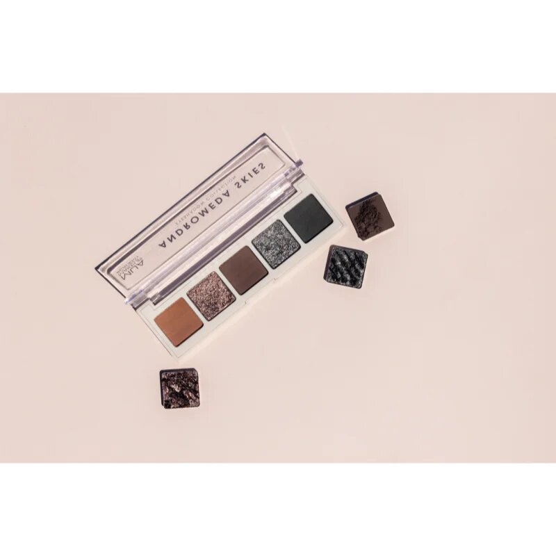 MUA Makeup Academy Eyeshadow Collection 5 Shade Palette палитра сенки за очи цвят Andromeda Skies 3.8 гр.
