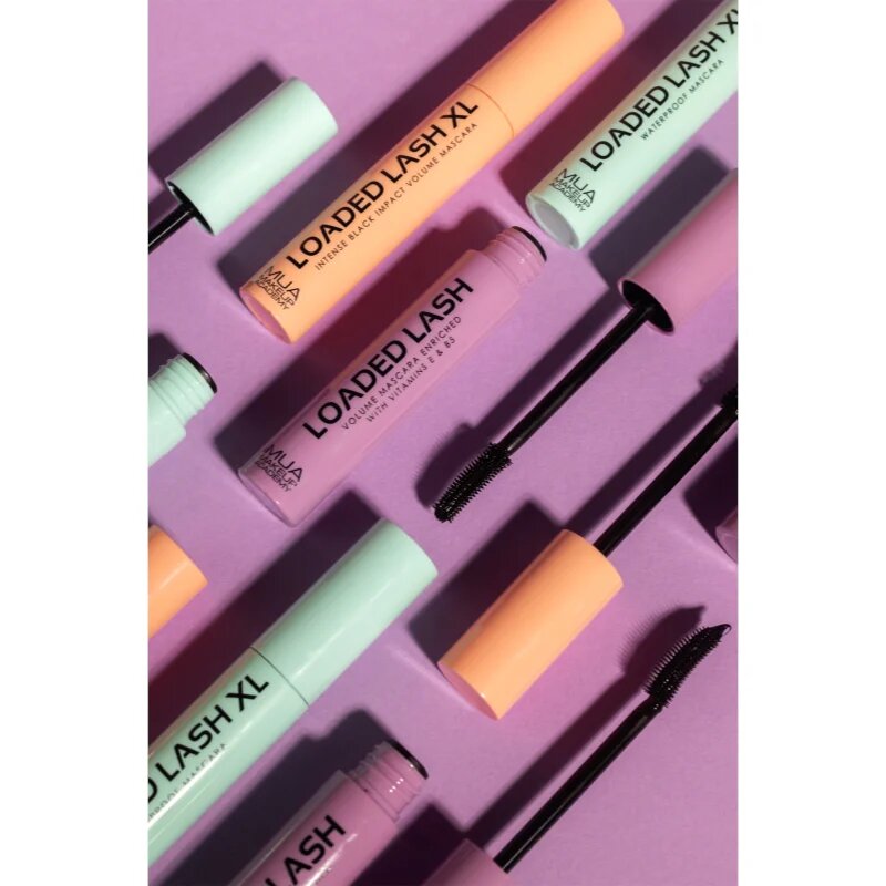 MUA Makeup Academy Loaded Lash XL водоустойчива спирала за удължаване извиване на миглите и придаване на обем цвят Black 8 гр.