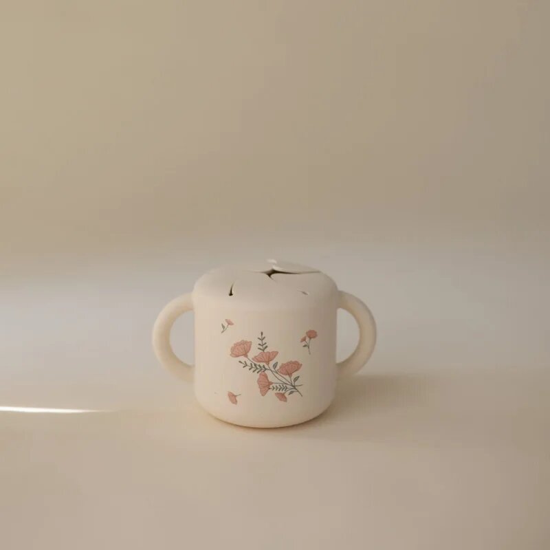 Mushie Baby Snack Cup чаша за закуска Pink Flowers 1 бр.