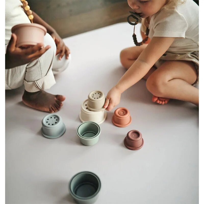 Mushie Stacking Cups Toy играчка 3 в 1 Original 8 бр.