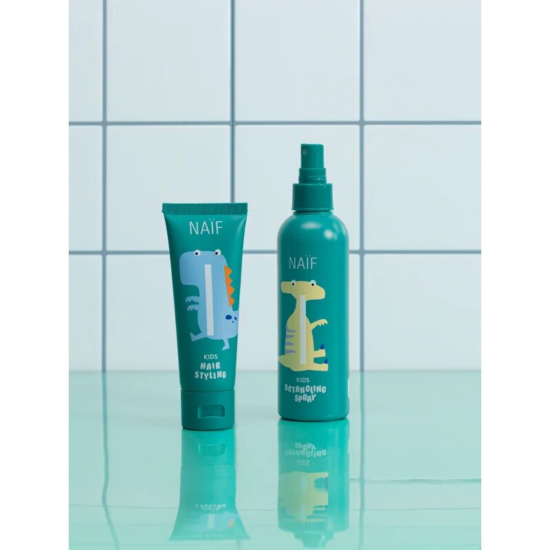 Naif Kids Detangling Spray спрей за коса за по-лесно разресване на косата за деца 200 мл.