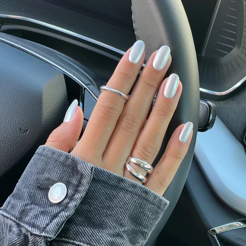 NeoNail Nail Art Liquid Nail Powder блестящ прашец за нокти цвят Chrome 01 6.5 мл.