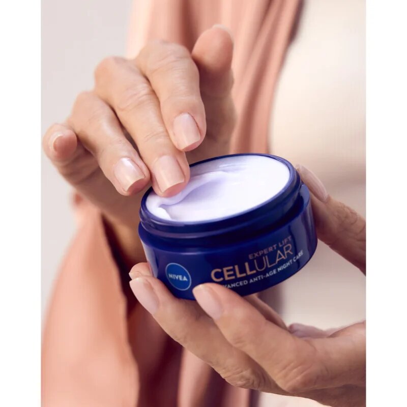Nivea Cellular Anti-Age нощен подмладяващ крем 40+ 50 мл.