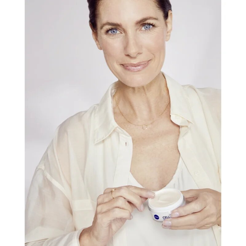 Nivea Hyaluron Cellular Filler изгодна опаковка против бръчки