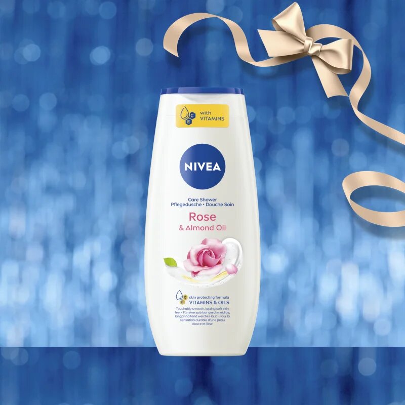 Nivea Rose Touch подаръчен комплект за подхранване и хидратация