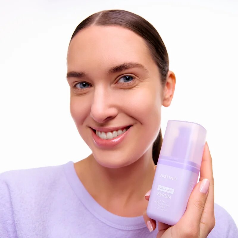 Notino Anti-Aging Serum with Retinol Peptides Ceramides Squalane & Niacinamide серум против бръчки с ретинол 30 мл.