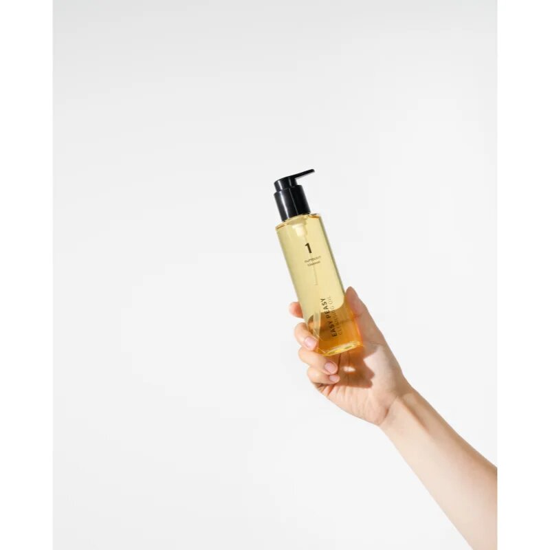 Numbuzin No. 1 Easy Peasy Cleansing Oil почистващо и премахващо грима масло за хидратиране на кожата и минимизиране на порите 200 мл.