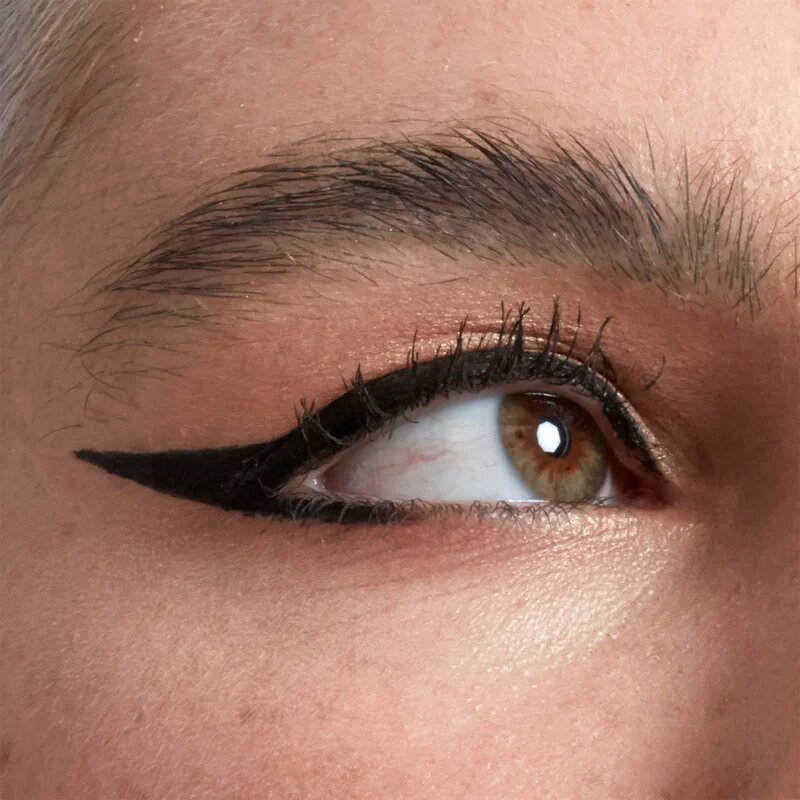 NYX Professional Makeup Epic Wear Liquid Liner течна очна линия с матиращ завършек цвят 01 Black 3.5 мл.