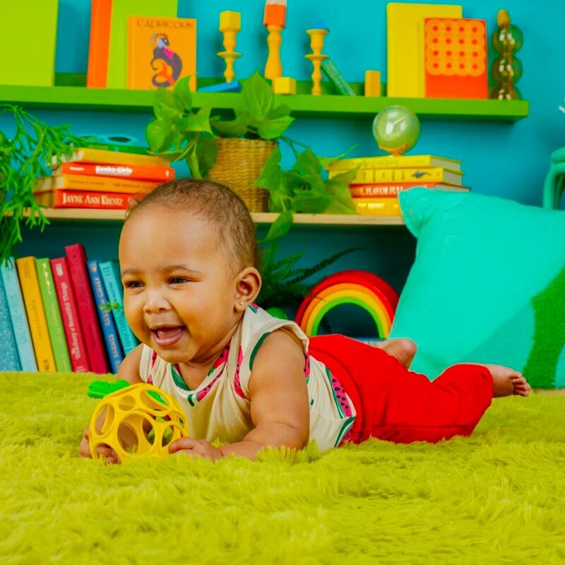 Oball Teether My Own™ гризалка Pineapple 1 бр.