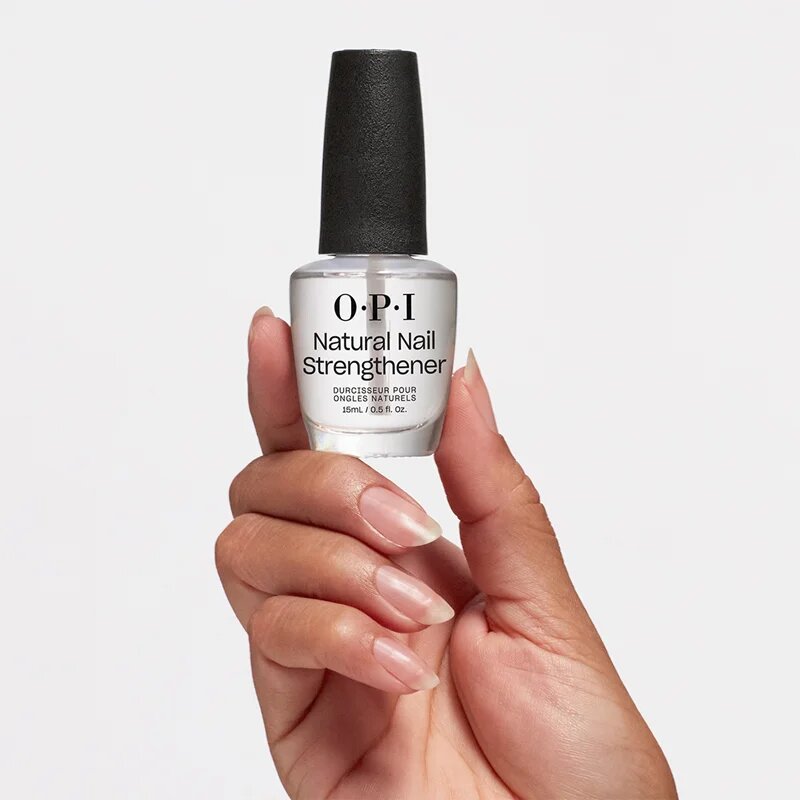 OPI Natural Nail Strengthener базов лак за нокти със стягащ ефект 15 мл.