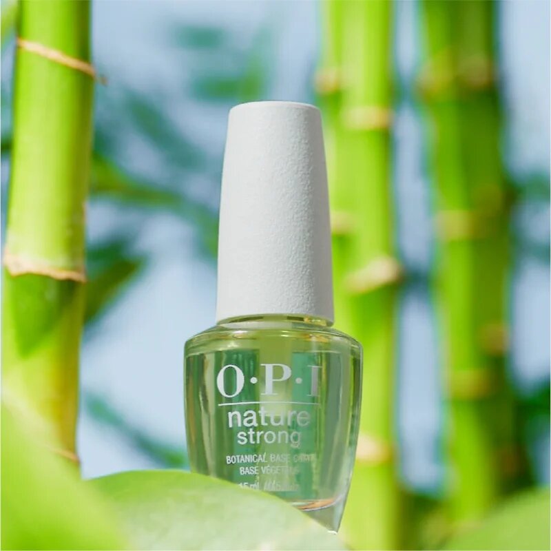 OPI Nature Strong базов лак за нокти 15 мл.
