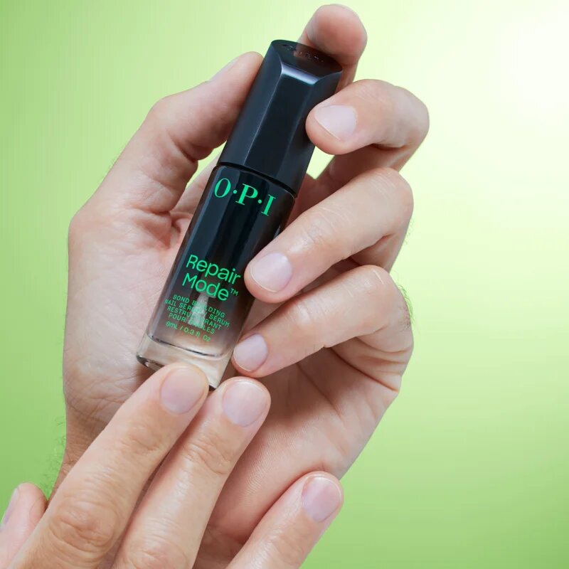 OPI Repair & Strenghten Nails Set подаръчен комплект за нокти и кожичките около ноктите