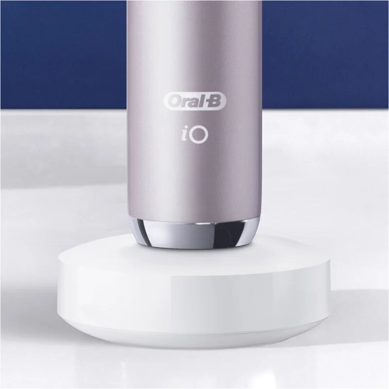 Oral-B iO 9 електрическа четка за зъби с калъф за зареждане Rose Quartz 1 бр.
