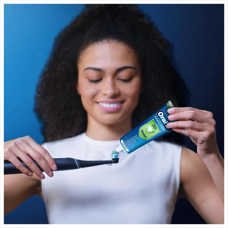 Oral-B Pro-Expert Fresh Breath паста за зъби за свеж дъх Cool Mint 75 мл.