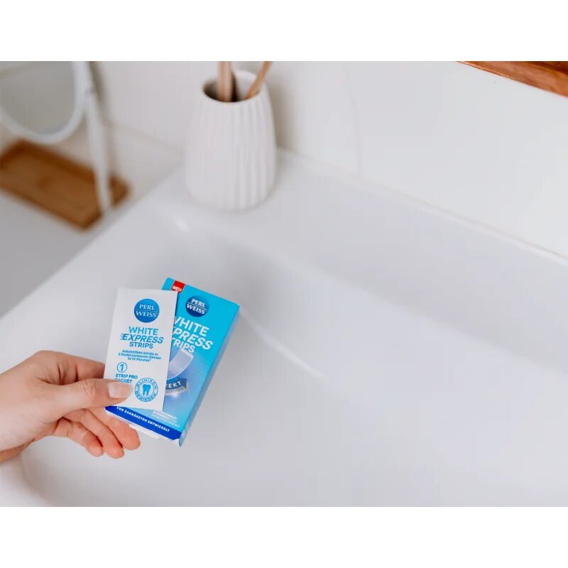 Perl Weiss White Strips Express избелващи ленти 4 бр.