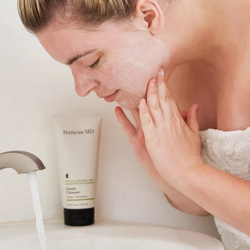 Perricone MD Hypoallergenic CBD Gentle Cleanser лек почистващ гел 177 мл.