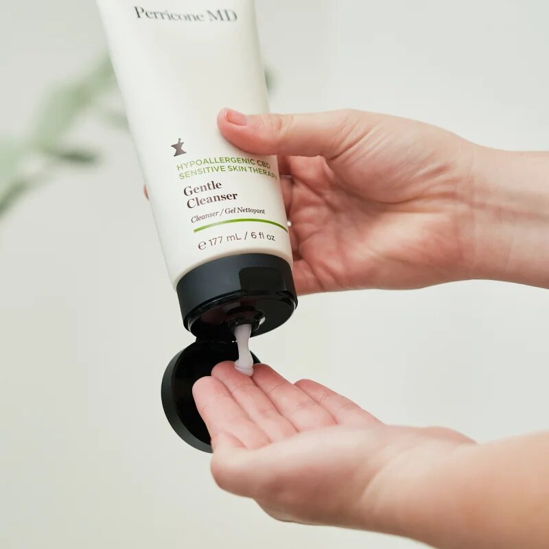 Perricone MD Hypoallergenic CBD Gentle Cleanser лек почистващ гел 177 мл.